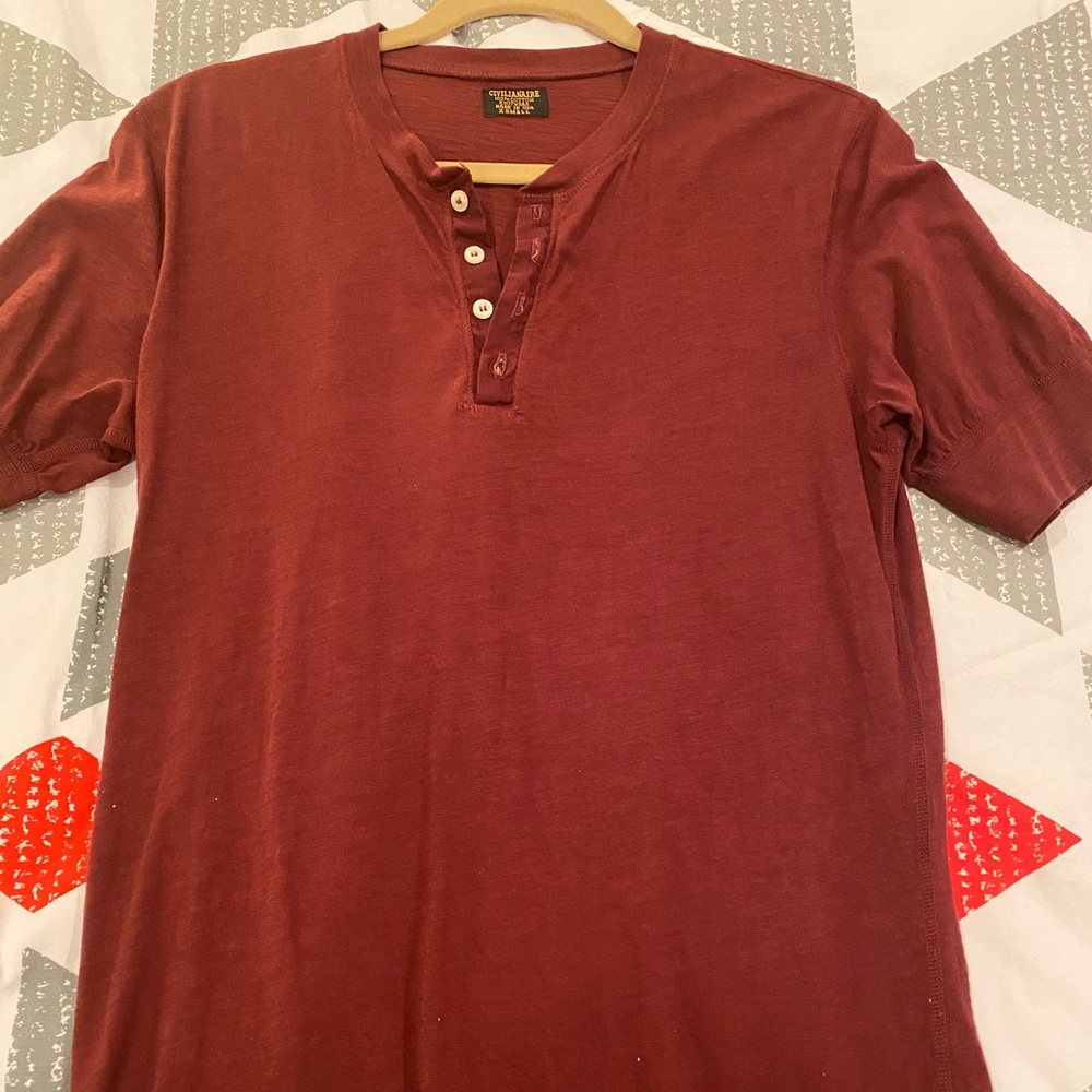 Men’s xs Civilianaire short sleeve shirt.
